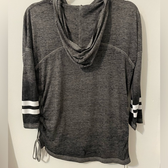 Thin SO tee - Picture 4 of 4